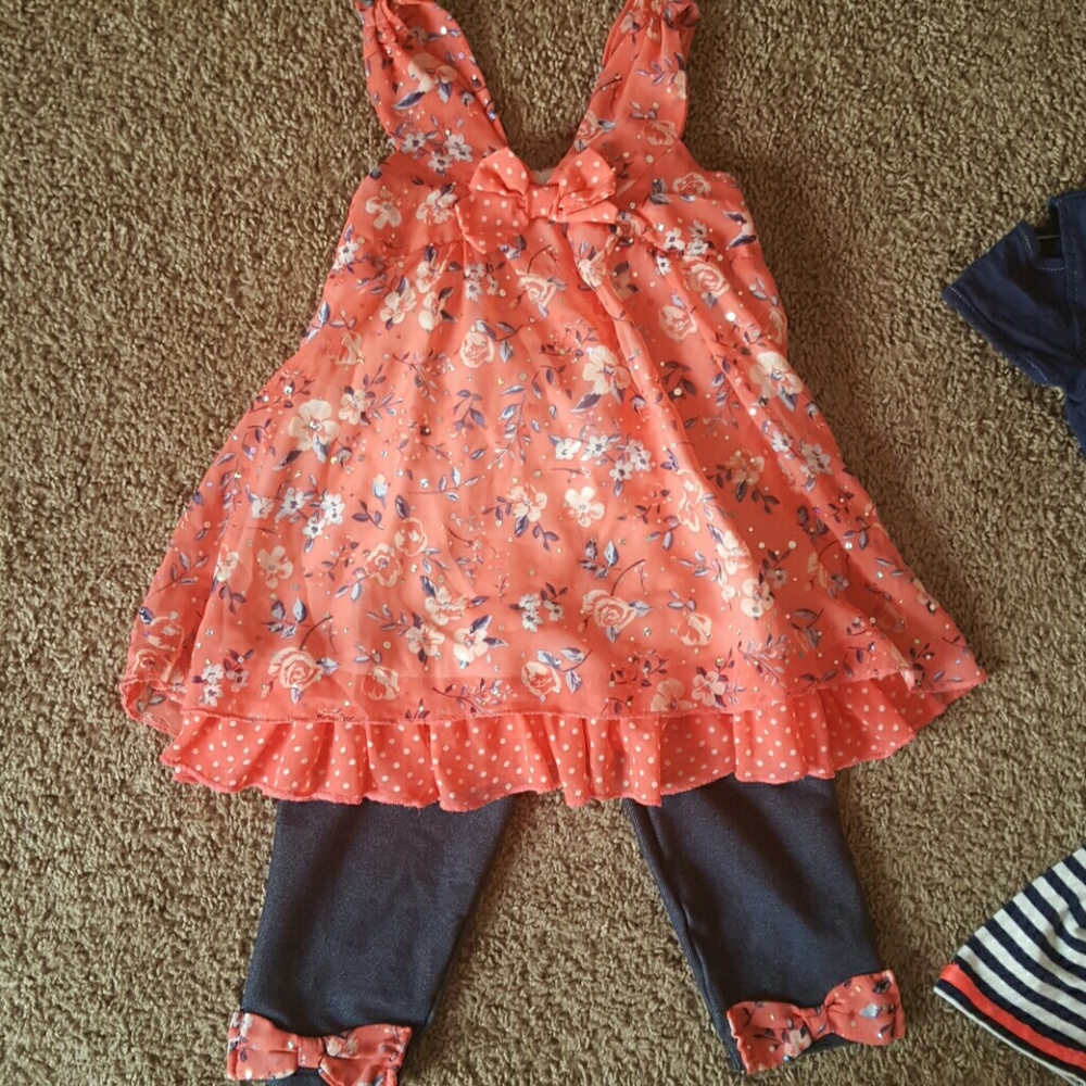 Outfit for 6/6x girls - Picture 2 of 6
